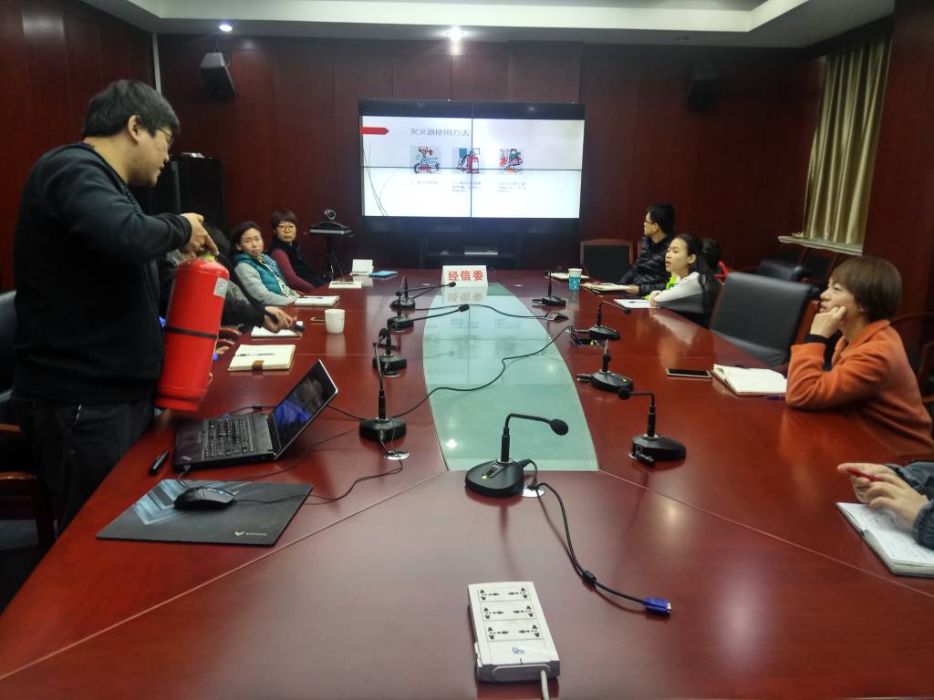 ������ί��չ����Ӧ��������ѵ